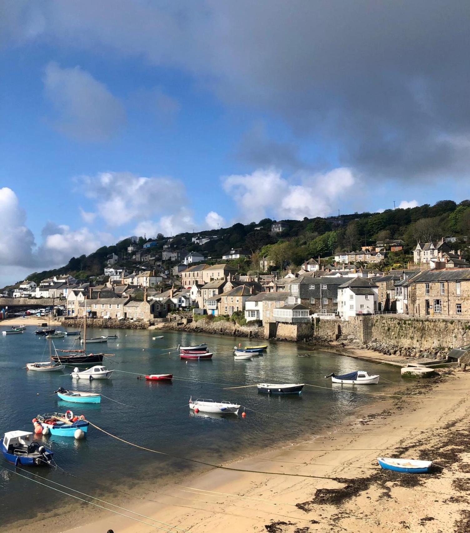 Janies Cottage~ Mousehole~Eclectic Interiors & Vintage Charm מראה חיצוני תמונה