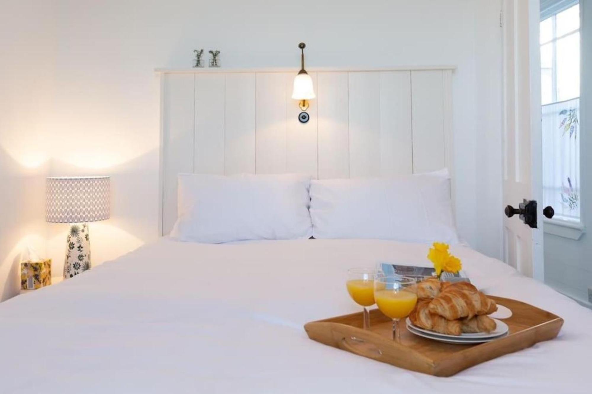 Janies Cottage~ Mousehole~Eclectic Interiors & Vintage Charm מראה חיצוני תמונה